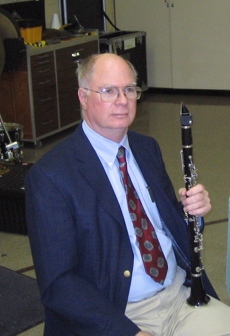 picture of Lon Wright, adjunct instructor of woodwinds